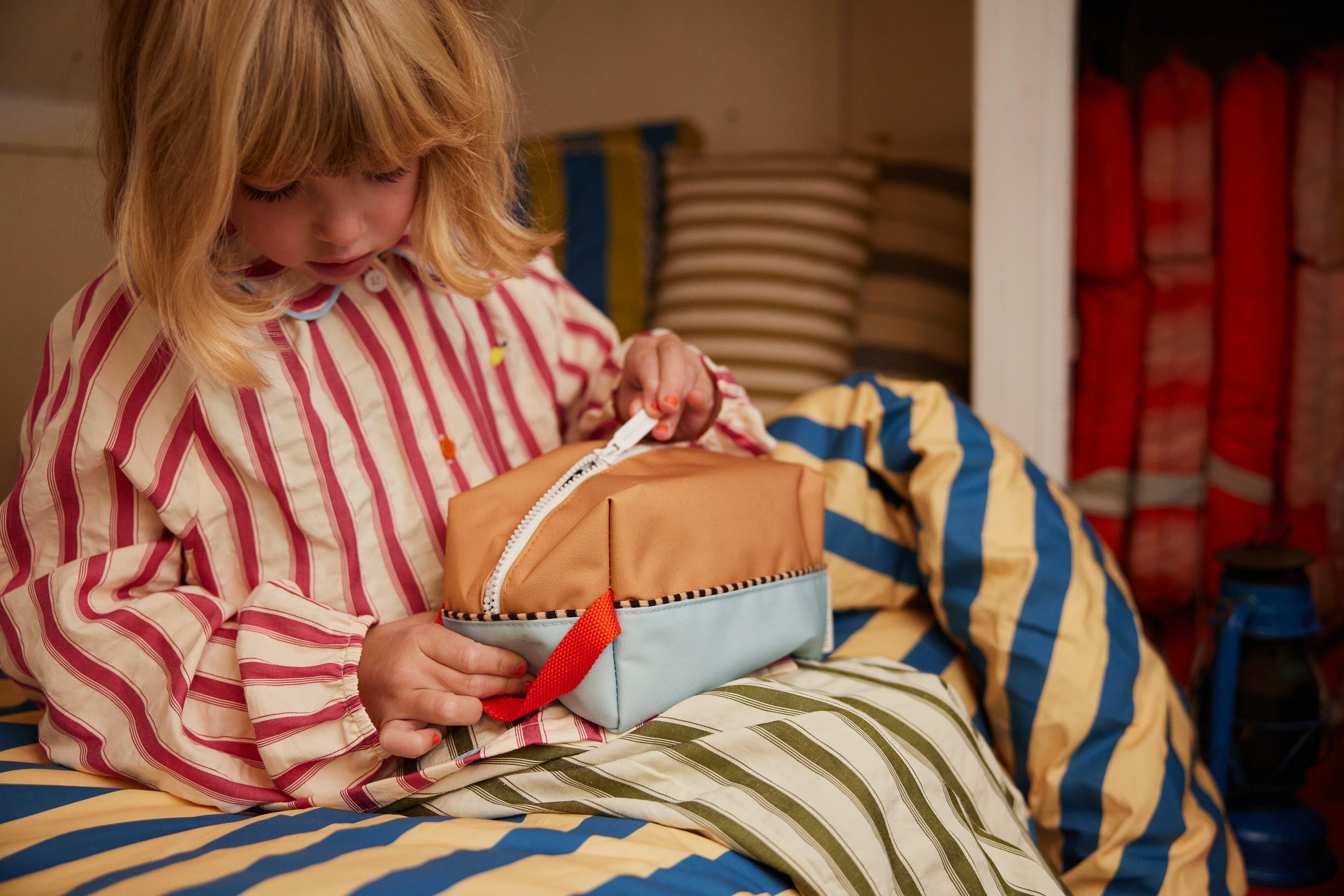 Toiletry Bag in Jane Beige