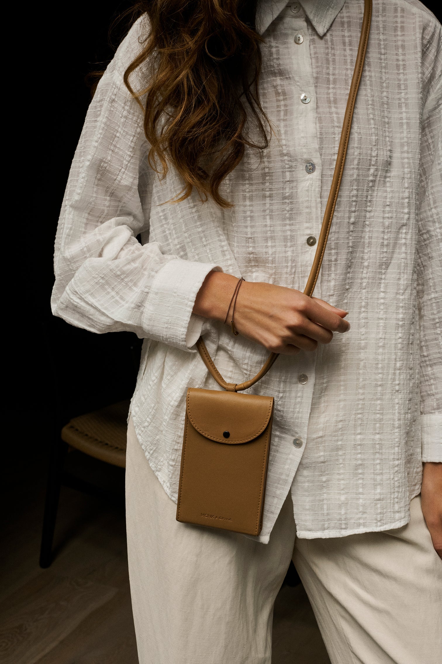 Phone Pouch in Peanut