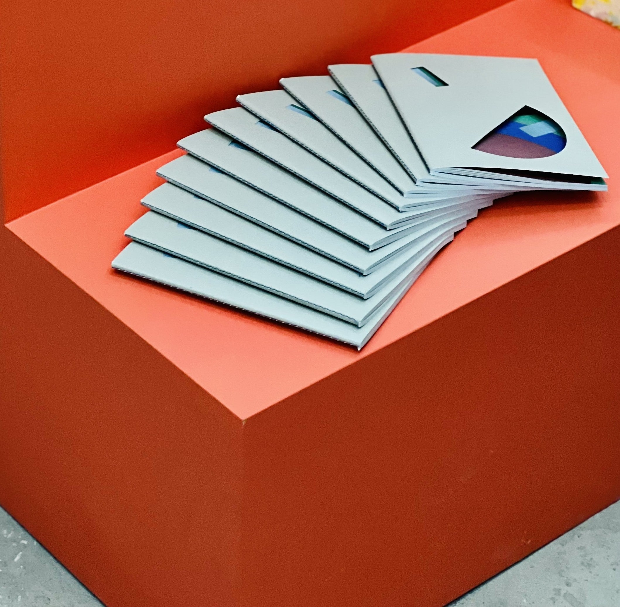 Qirtas Shapes Notebook