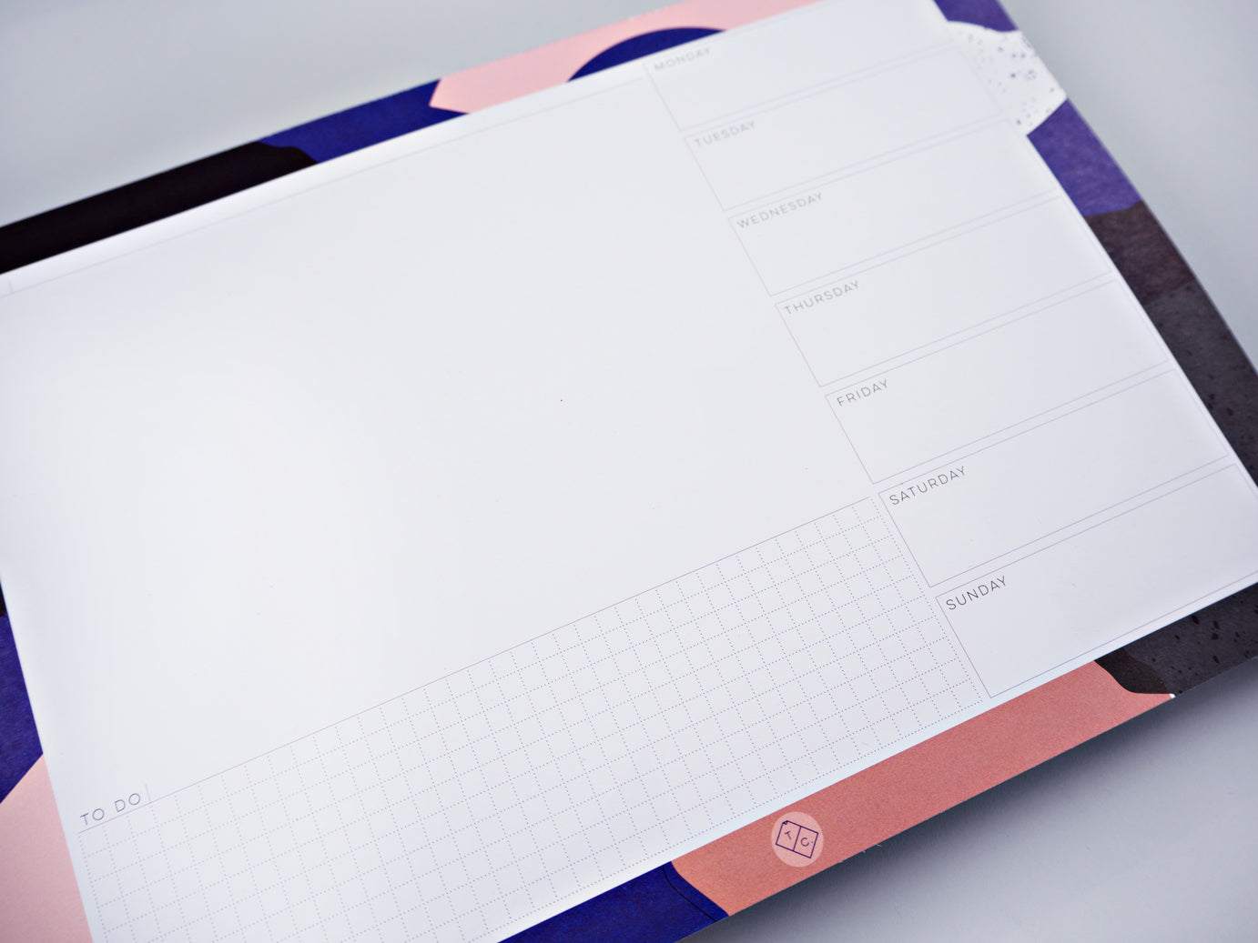 Stockholme Desk Planner