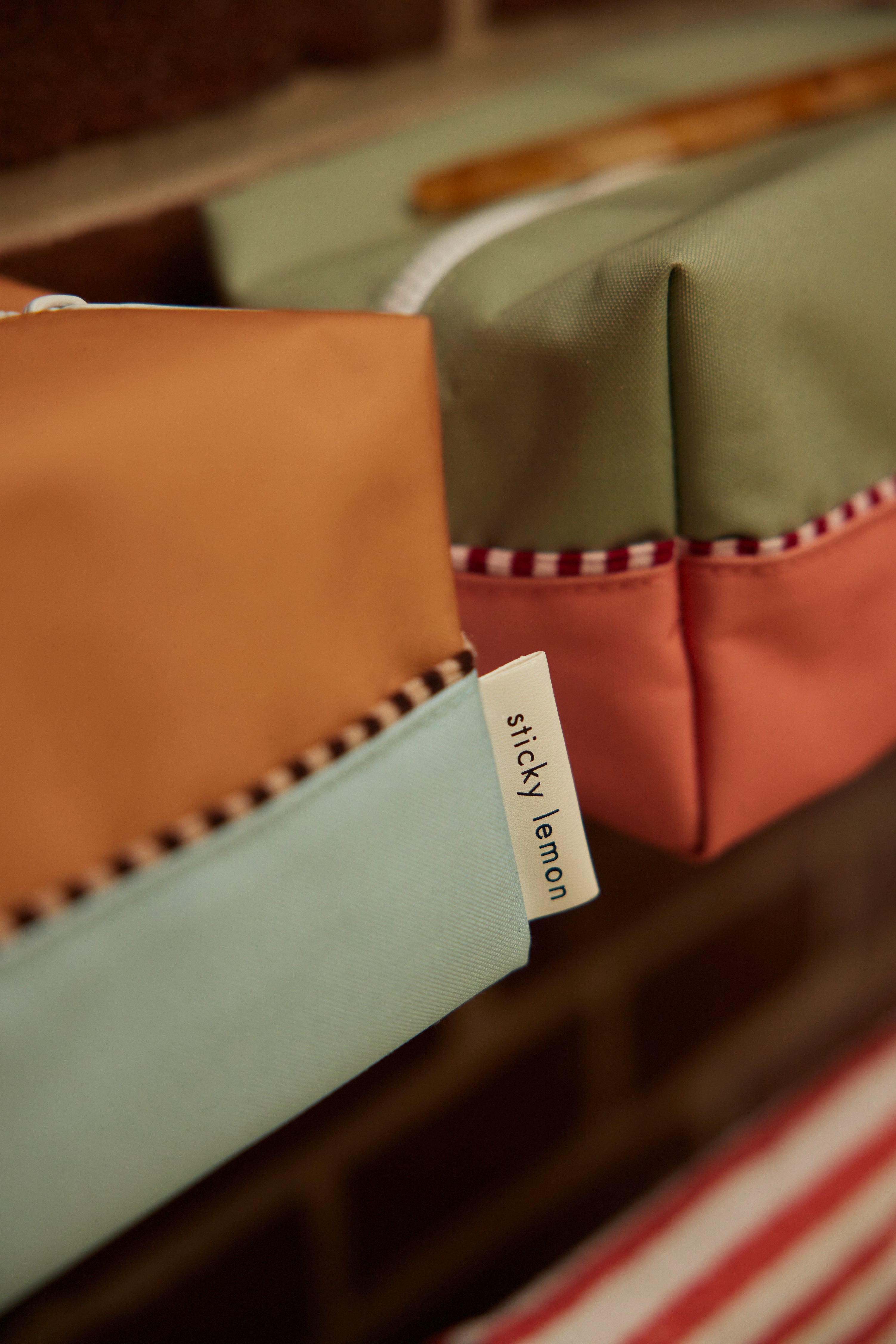 Toiletry Bag in Jane Beige