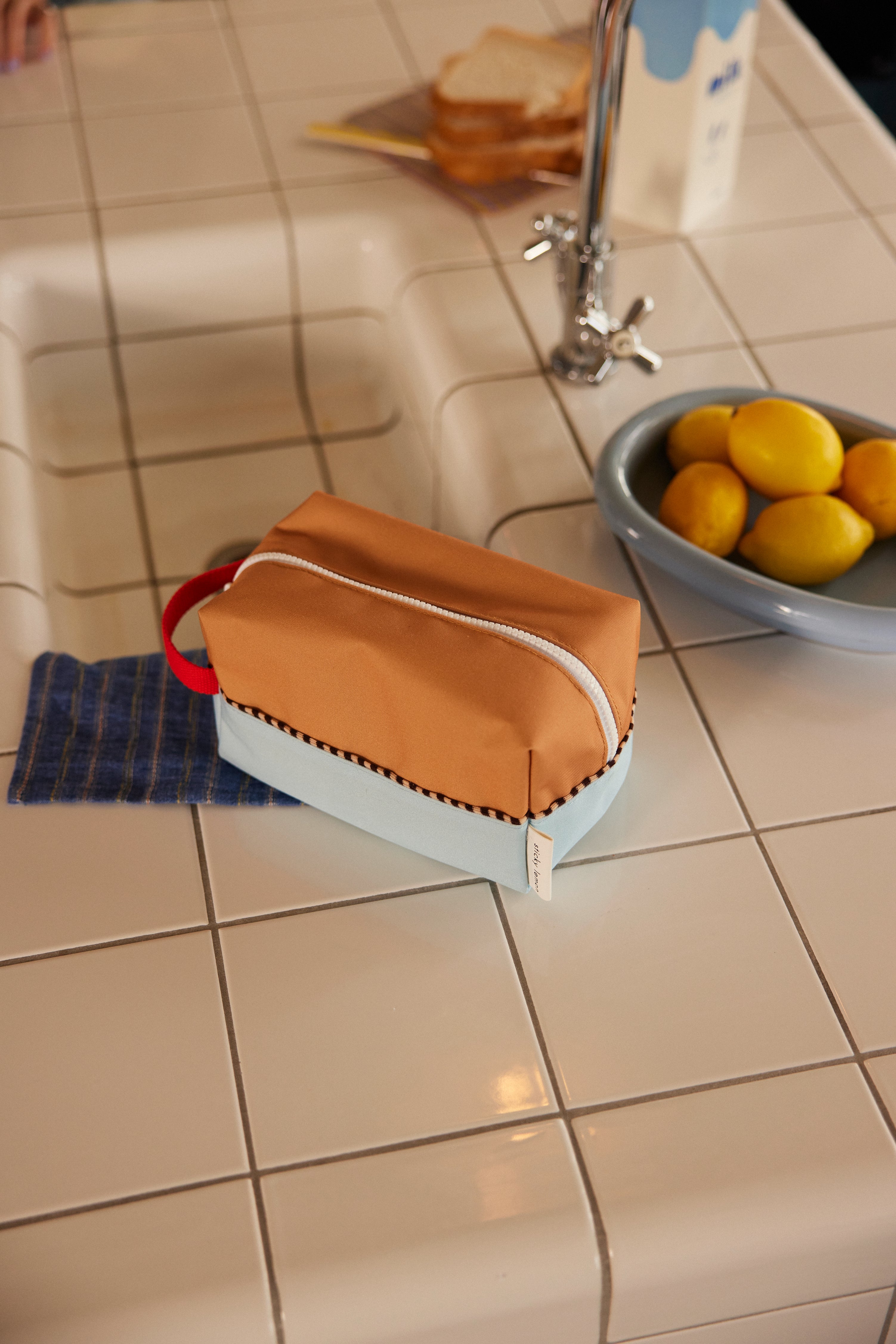 Toiletry Bag in Jane Beige